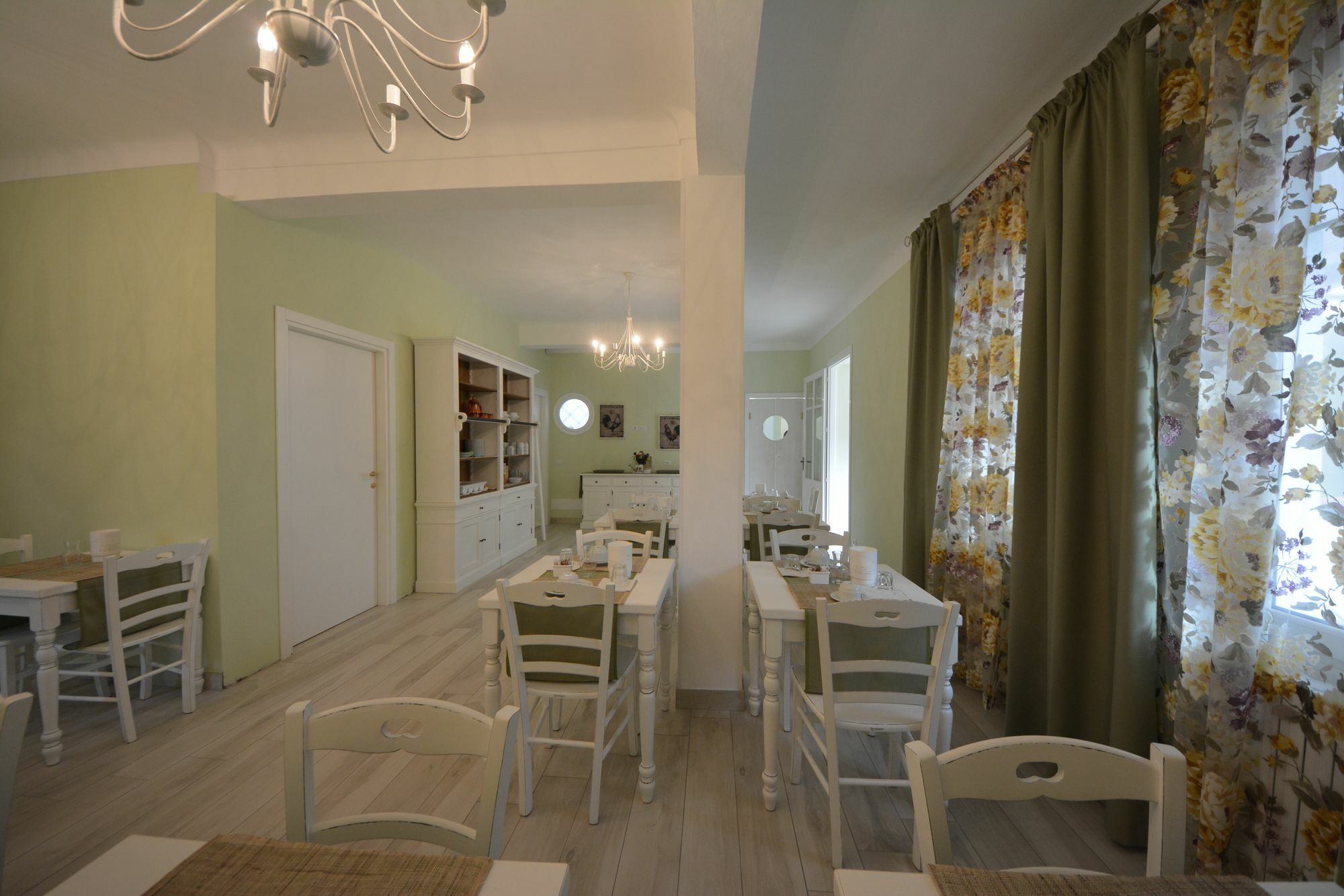 Hotel La Scogliera Бордихера Екстериор снимка