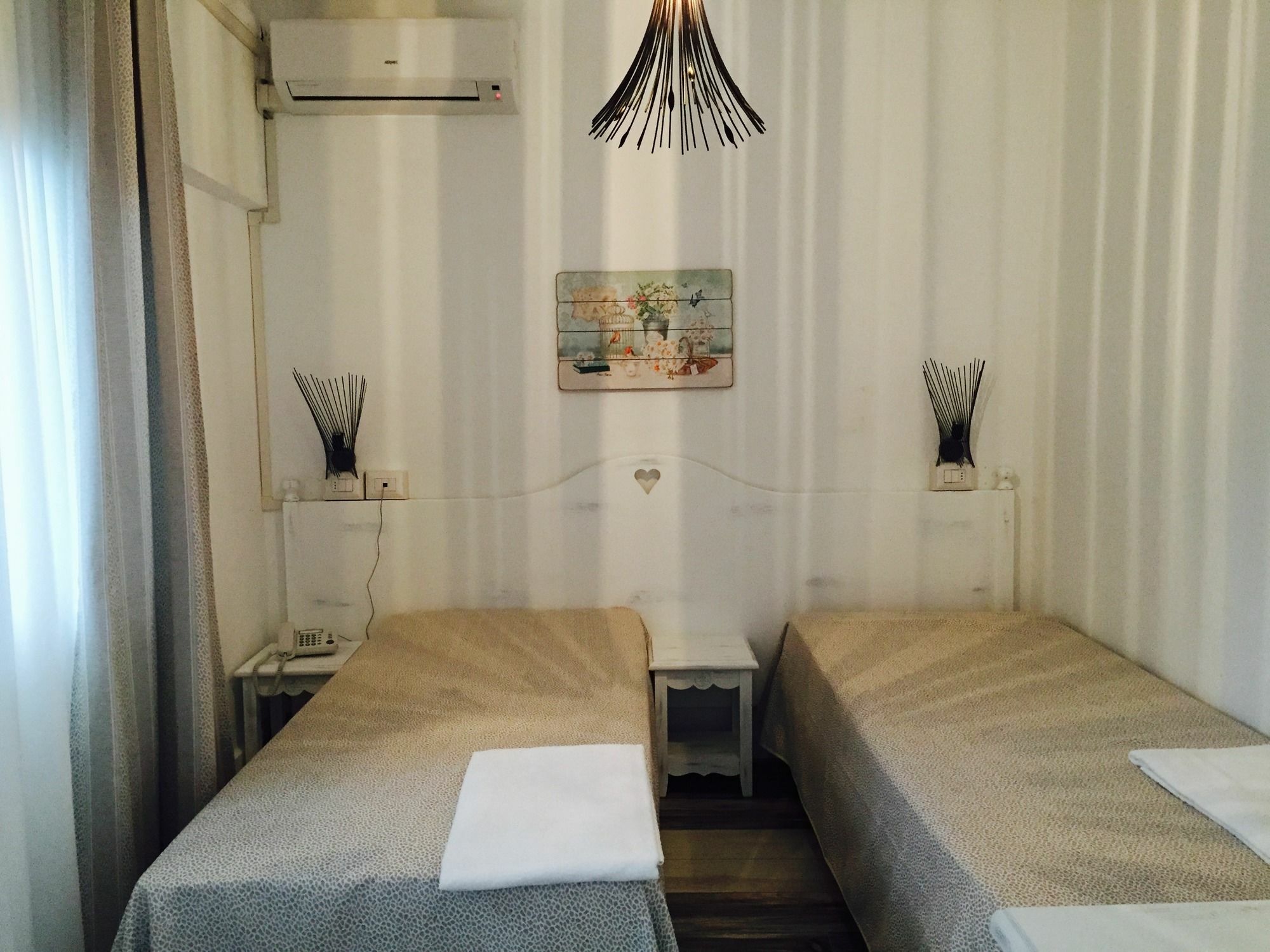 Hotel La Scogliera Бордихера Екстериор снимка